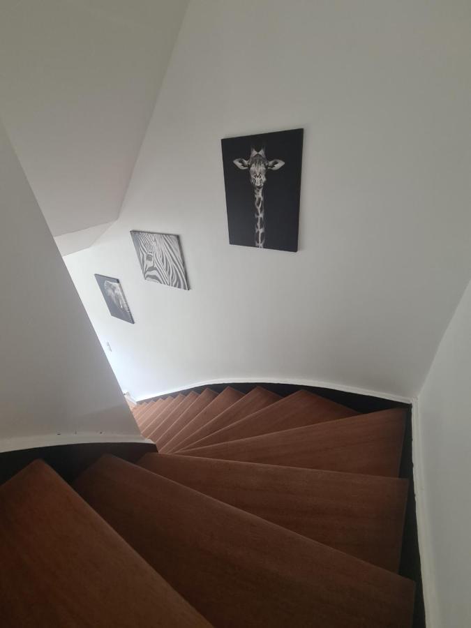 Duplex Familial Proche Gare Et Hyper Centre Ville Villepreux 외부 사진